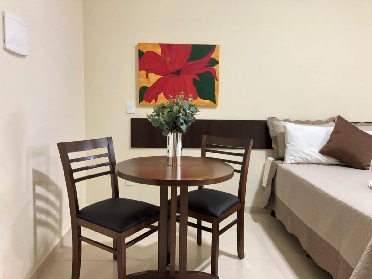 Hotel Martins Pouso Alegre Buitenkant foto